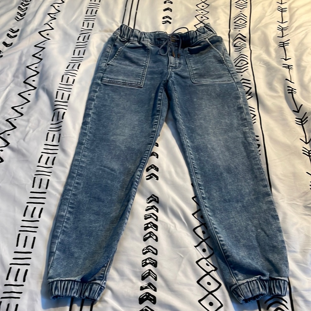 American Eagle Jogger Jean